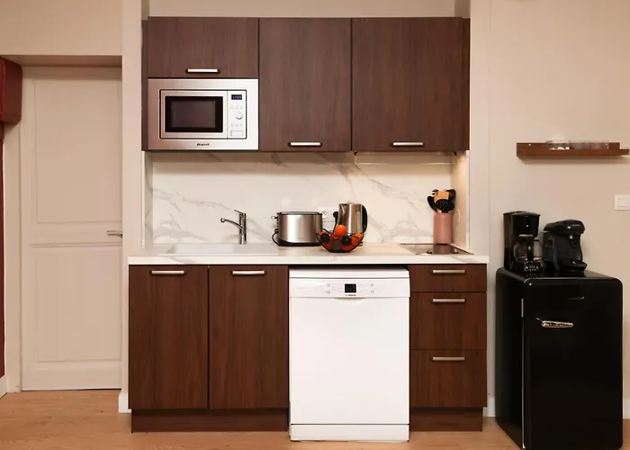 Apartamento Terra D'automne By Rahault Conciergeriedamecarcas *